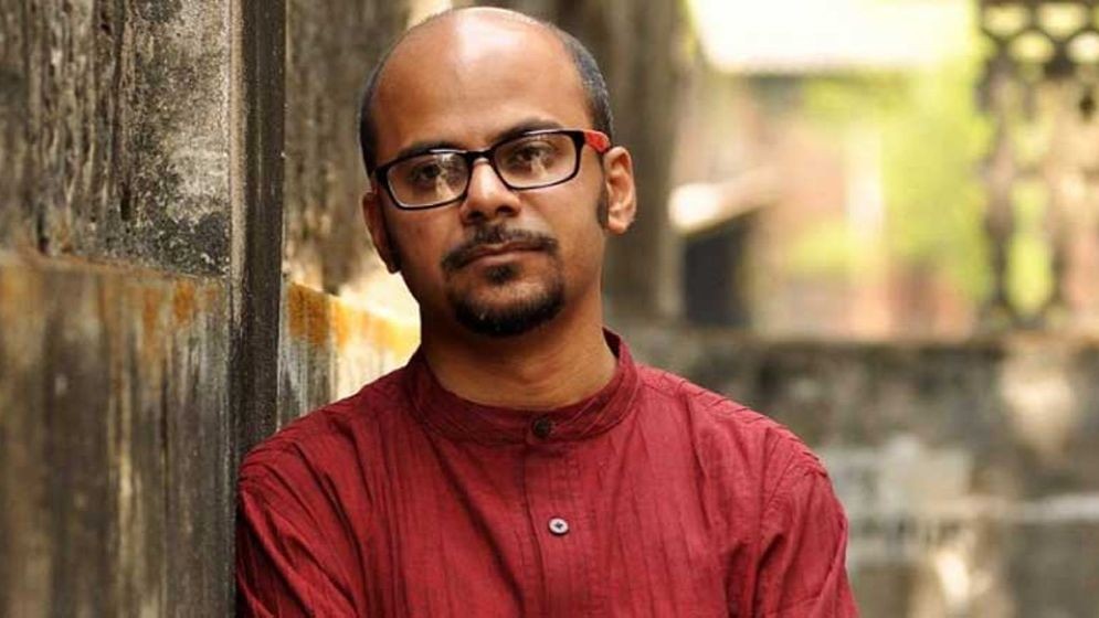 ধর্মীয় অনুভূতিতে আঘাতের পুরোনো মামলায় পশ্চিমবঙ্গের কবি শ্রীজাতের বিরুদ্ধে গ্রেফতারি পরোয়ানা